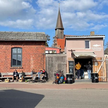 Reetferienhaus - Schaprode Hafen المظهر الخارجي الصورة
